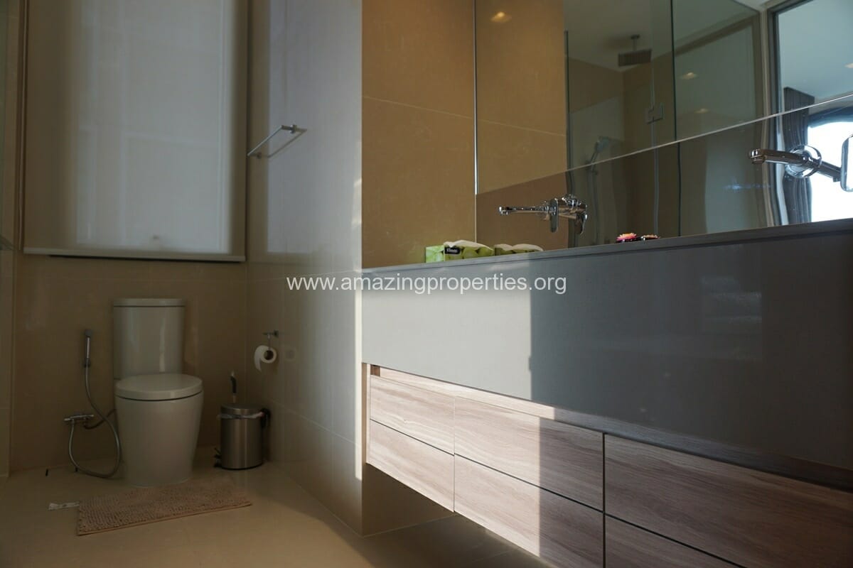 2-Bedroom-Condo-for-Rent-at-The-Esse-Asoke-14-4361.jpg