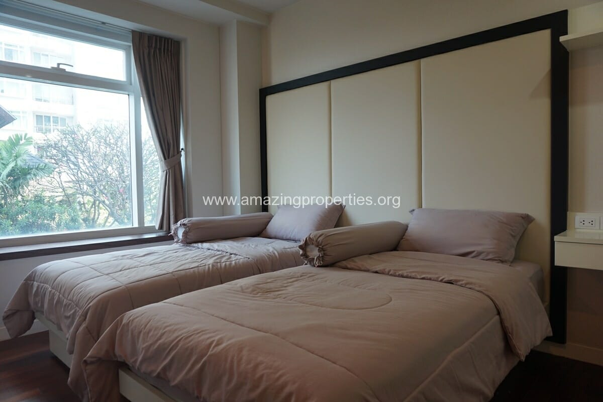 2-Bedroom-Condo-for-Sale-at-Circle-Condominium-16-7741.jpg