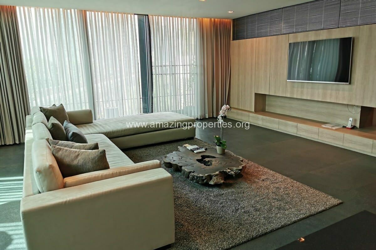 2-Bedroom-Duplex-Penthouse-Ekkamai-11-7412.jpg
