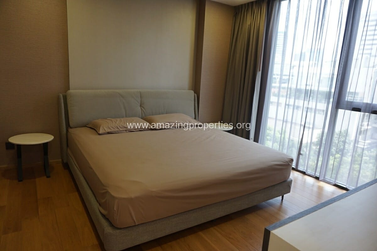 2-Bedroom-Klass-Condo-Langsuan-15-2517.jpg