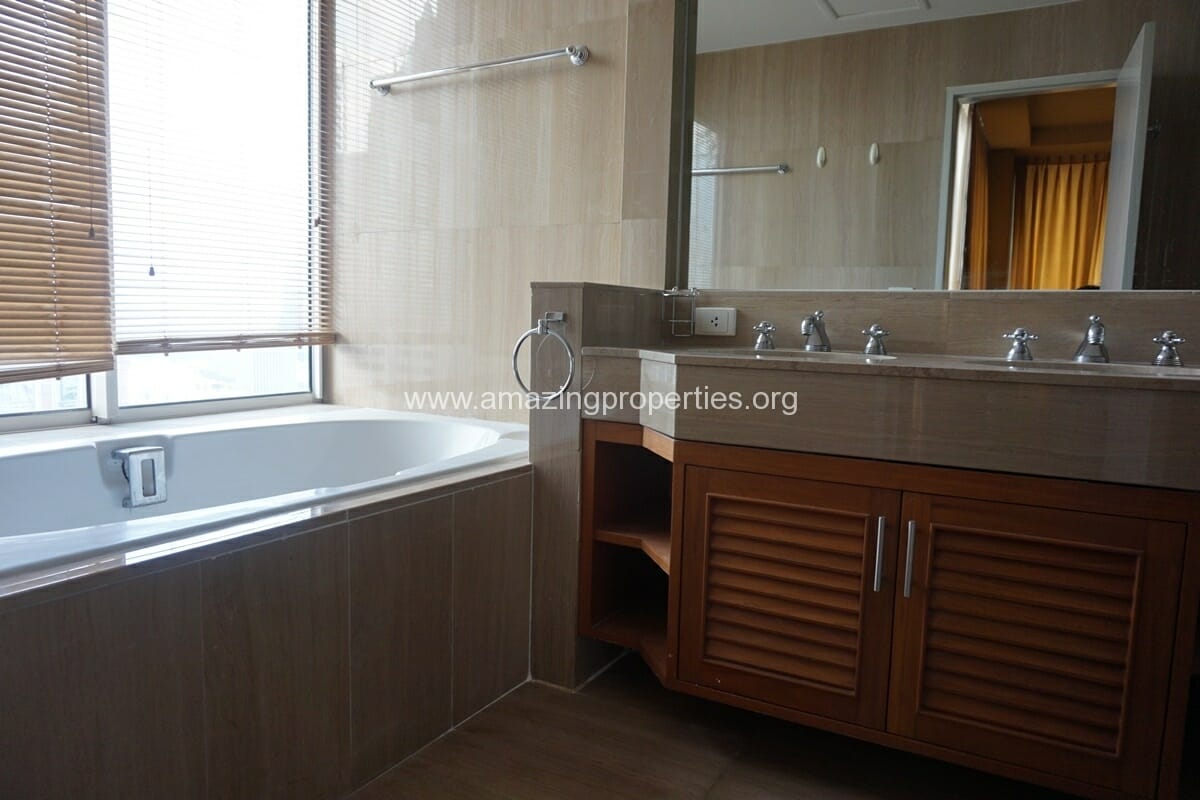 2-Bedroom-Langsuan-Ville-15-9205.jpg