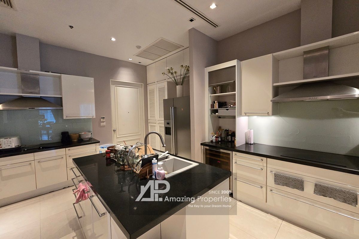 2-Bedroom-Le-Raffine-Sukhumvit-39-(9)-8064.jpg