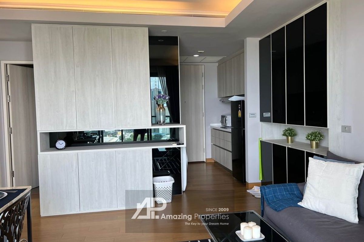 2-Bedroom-The-Lumpini-24-4-4961.jpg