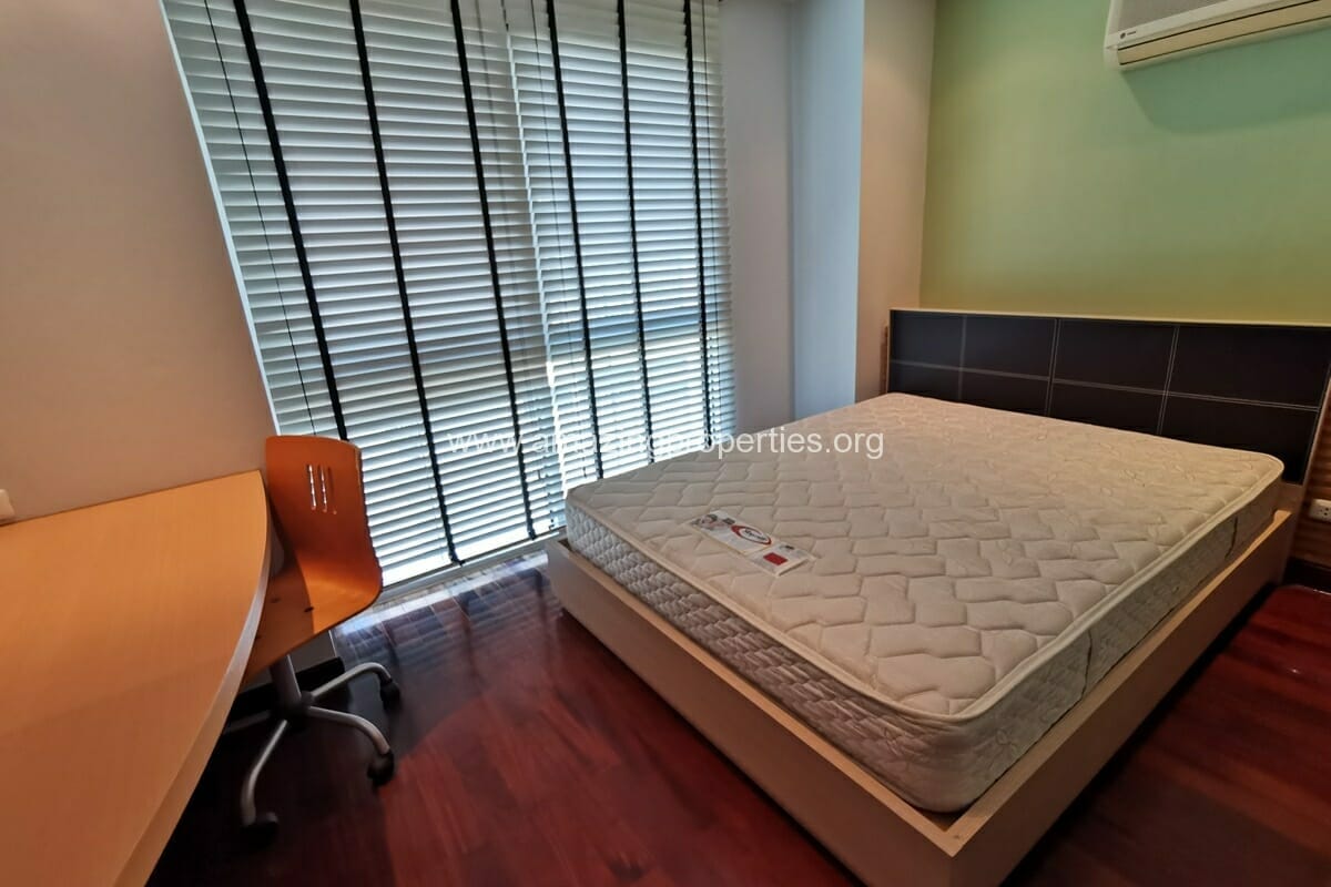 2-Bedroom-Urbana-Sukhumvit-15-11-3393.jpg