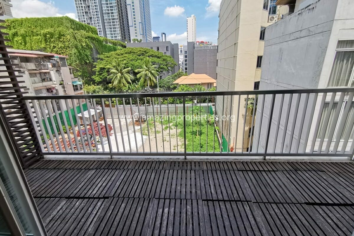 2-Bedroom-Urbana-Sukhumvit-15-14-3710.jpg