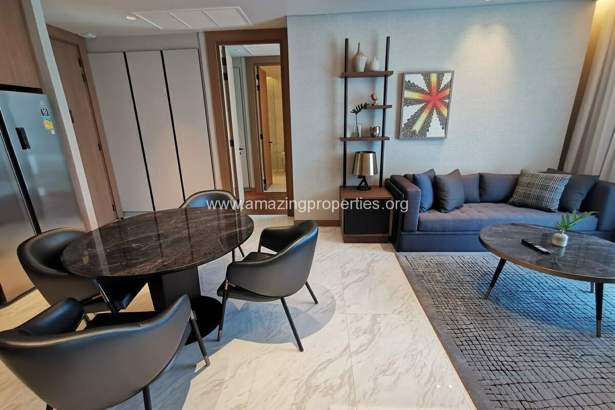 2-Bedroom-apartment-Chidlom-15-9884.jpg