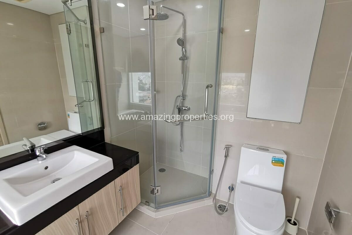 2-Bedroom-condo-Fullerton-Bangkok-17-4746.jpg