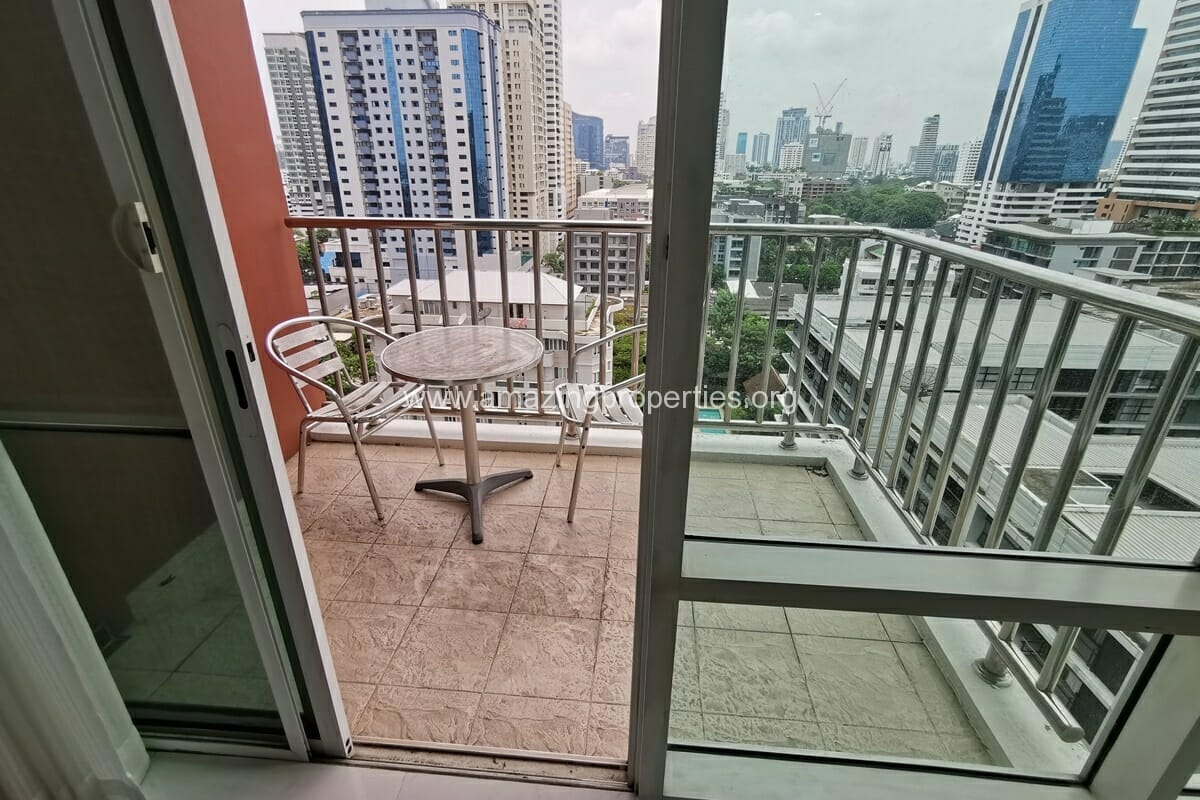 2-Bedroom-condo-Fullerton-Bangkok-3-3036.jpg