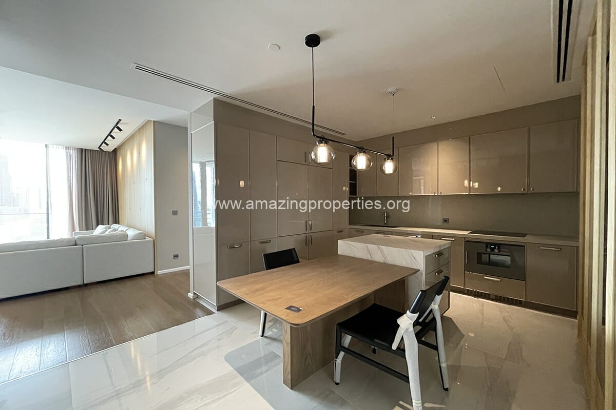 2-Bedroom-condo-Kraam-Sukhumvit-26-15-1532.jpeg