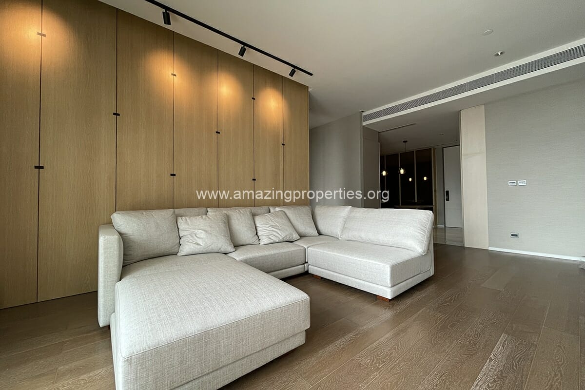 2-Bedroom-condo-Kraam-Sukhumvit-26-2-5232.jpg
