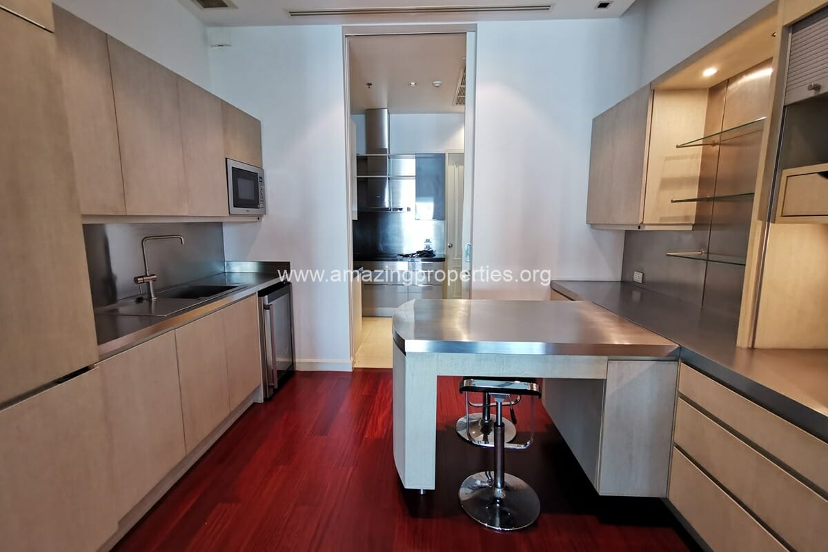 2-Bedroom-condo-Le-Raffine-39-2-4829.jpg