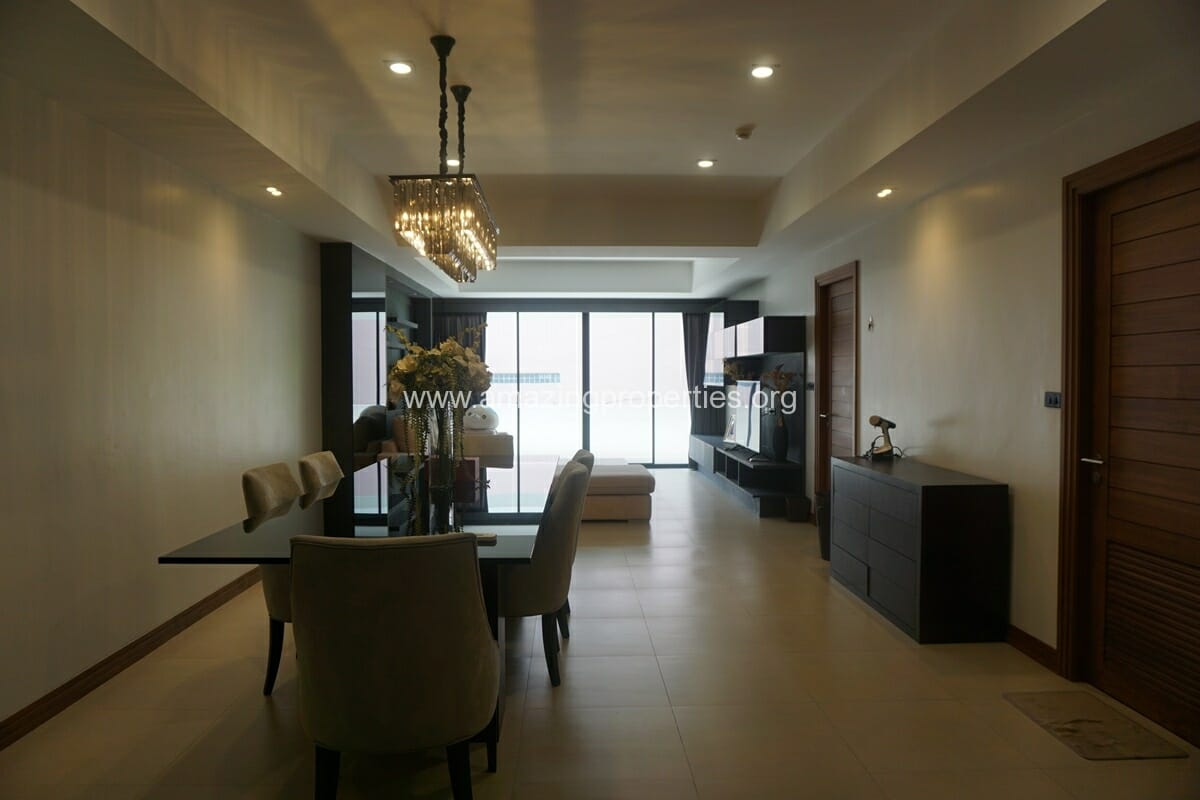 2-Bedroom-condo-Premier-Condominium-3-4457.jpg