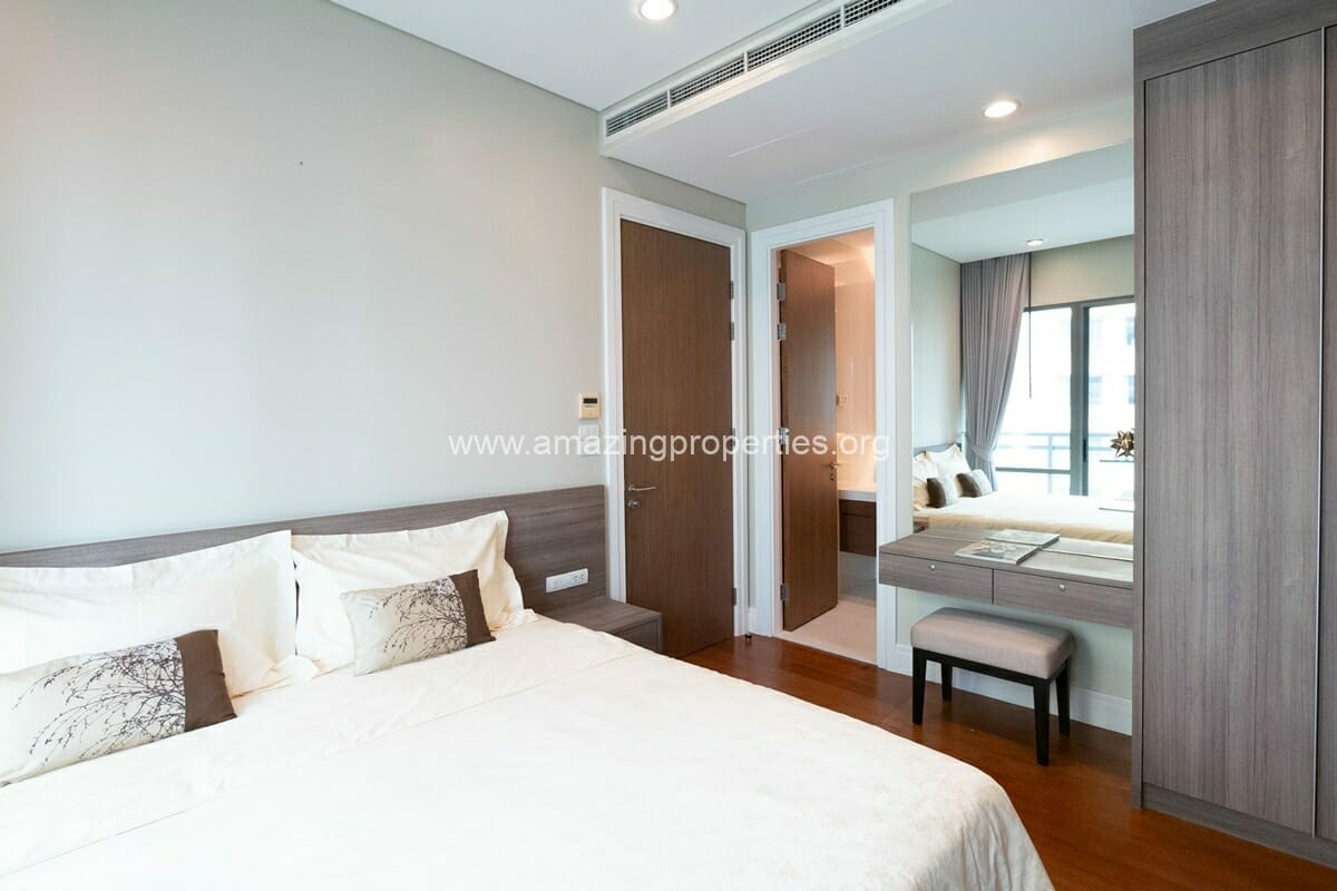 2-Bedroom-condo-The-Bright-Sukhumvit-24-10-3733.jpg