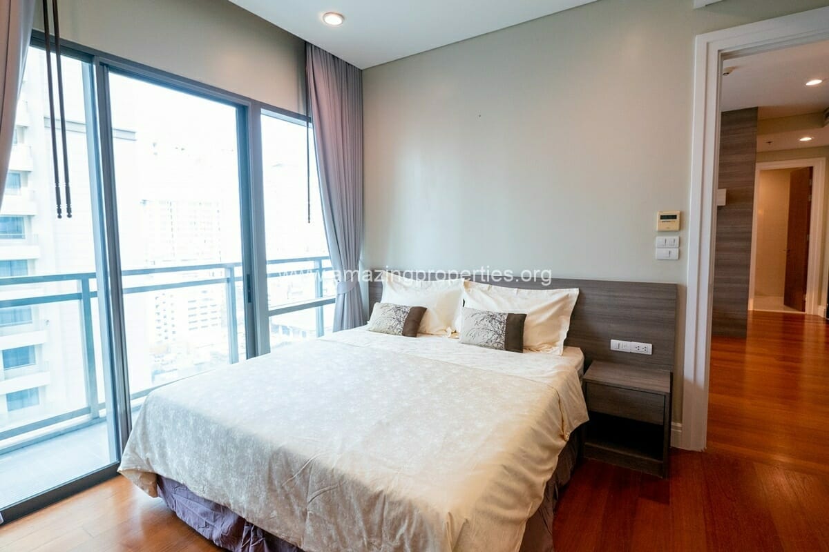 2-Bedroom-condo-The-Bright-Sukhumvit-24-5-1183.jpg