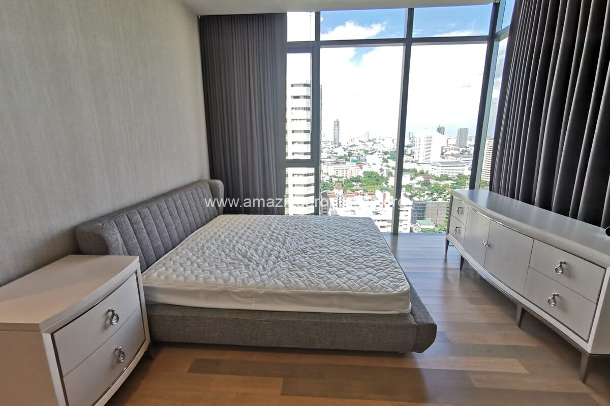 2-Bedroom-condo-Vittorio-Sukhumvit-39-11-1-7332.jpg