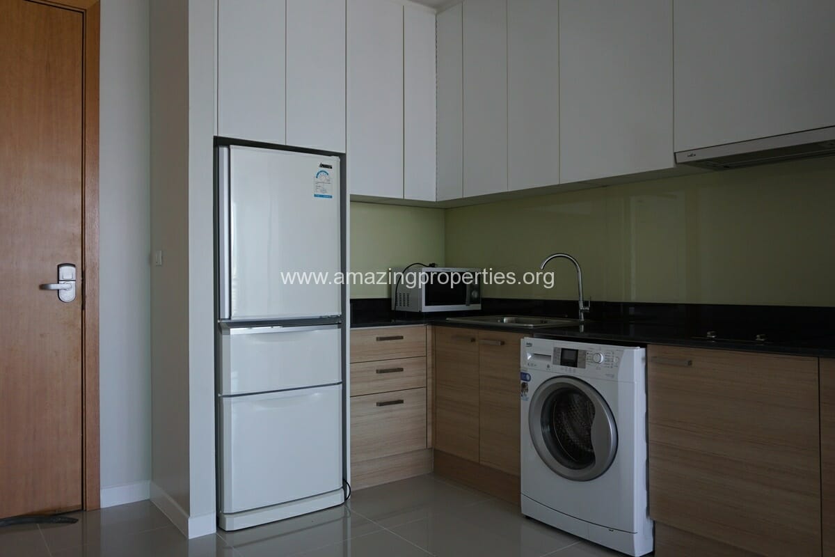 2-Bedroom-condo-for-Sale-at-Circle-Petchaburi-10-7483.jpg