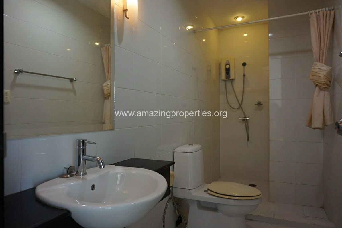 2-Bedroom-condo-for-rent-at-CitiSmart-Sukhumvit-18-10-4581.jpg