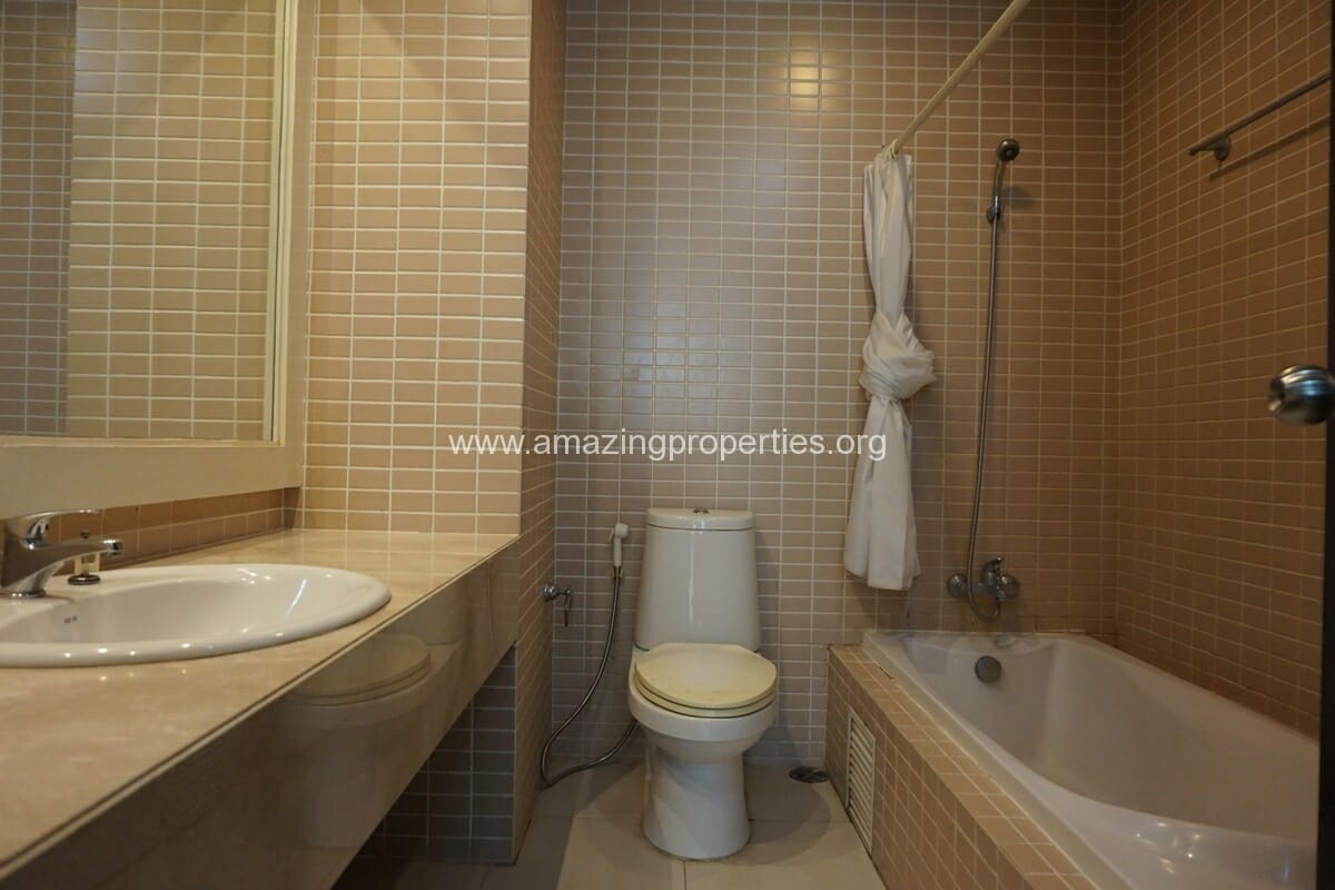 2-Bedroom-condo-for-rent-at-CitiSmart-Sukhumvit-18-7-2618.jpg
