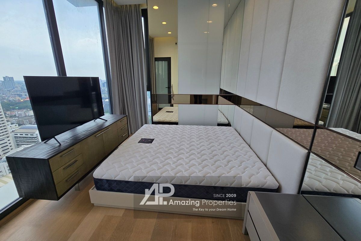 2-bedroom-ANIL-SATHORN-12-18-5137.jpg