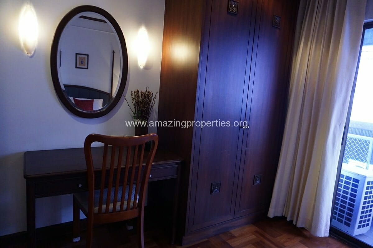 2-bedroom-Apartment-for-Rent-Piya-Place-Tonson-10-6151.jpg