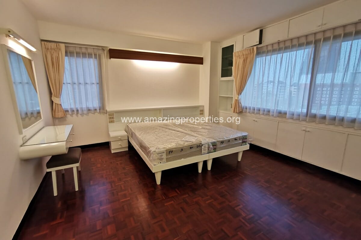 2-bedroom-Baan-Sukhumvit-34-16-3710.jpg