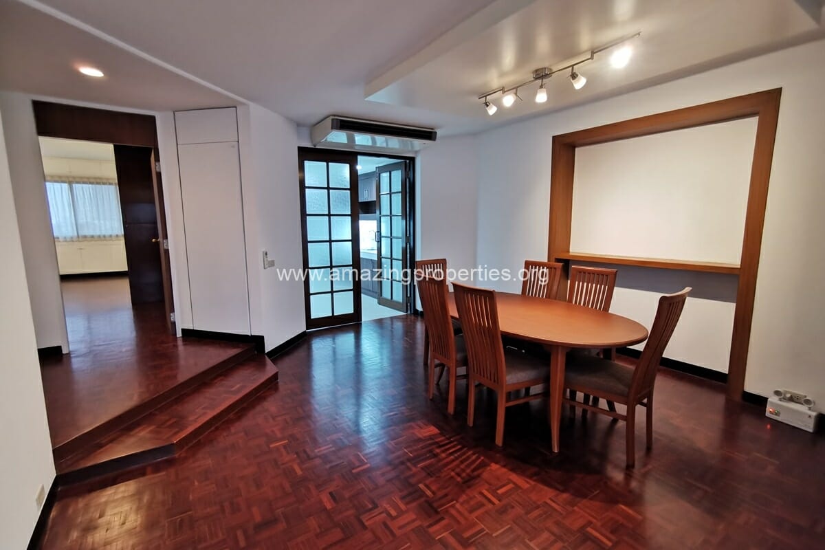 2-bedroom-Baan-Sukhumvit-34-6-5481.jpg