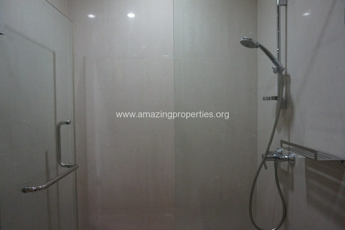 2-bedroom-Condo-for-rent-Q-Langsuan-14-4718.jpg