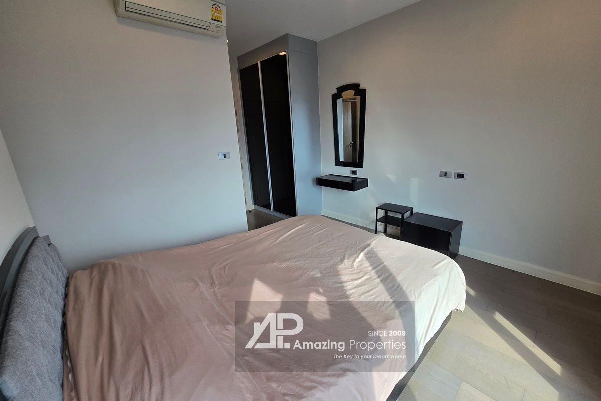 2-bedroom-Crest-Sukhumvit-34-17-8749.jpg