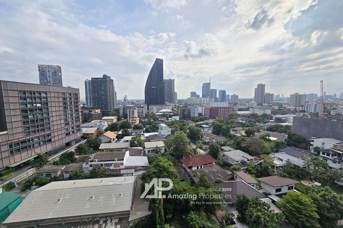 2-bedroom-Crest-Sukhumvit-34-4-8735.jpg