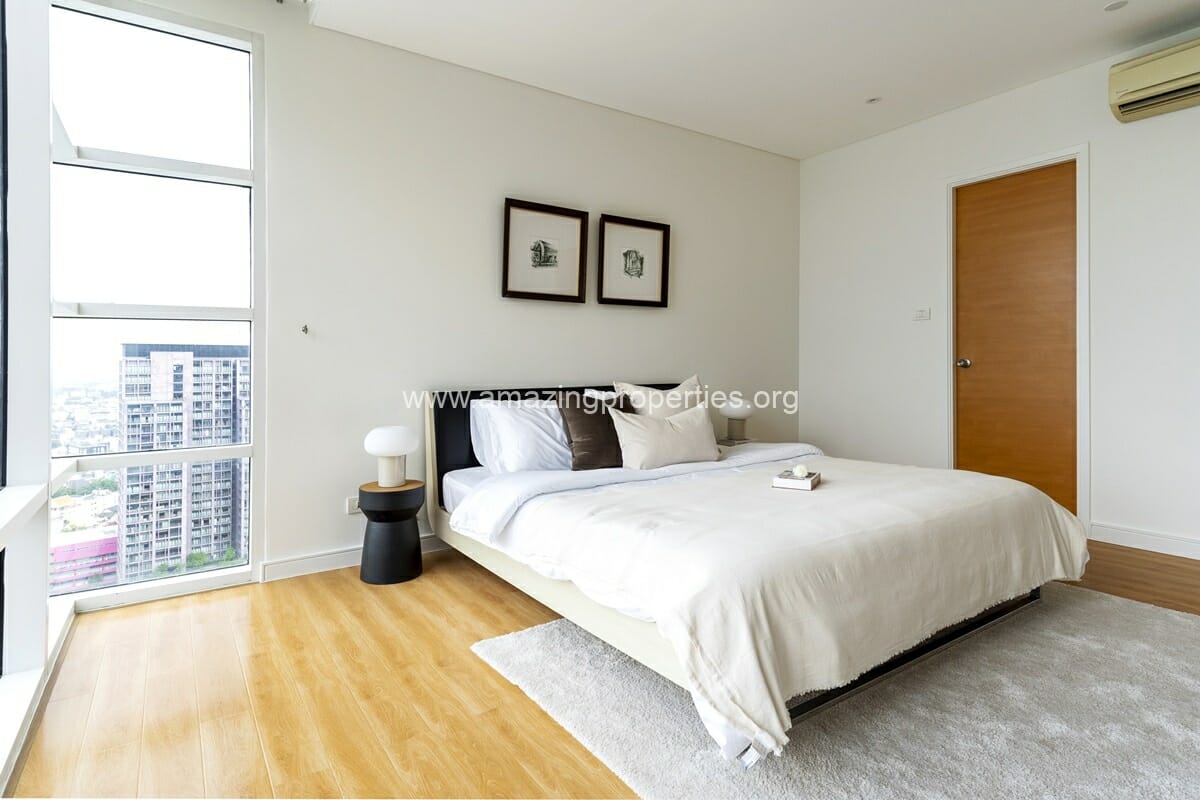 2-bedroom-Fullerton-Sukhumvit-42-3090.jpg