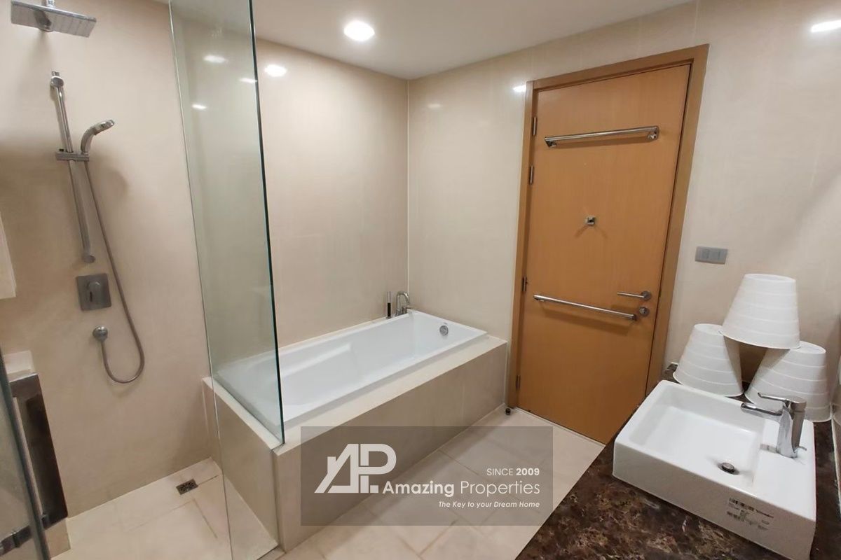 2-bedroom-Hyde-Sukhumvit-13-3-9019.jpg