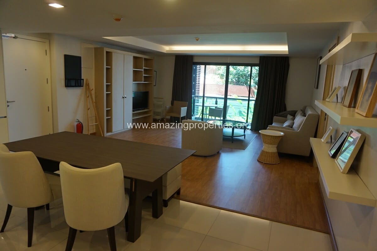 2-bedroom-L8-Residence-17-2074.jpg