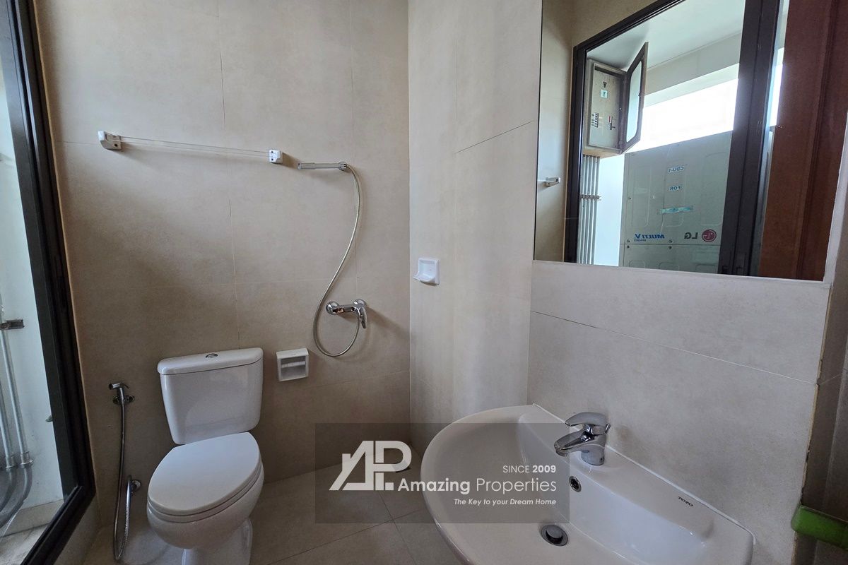 2-bedroom-Le-Raffine-Sukhumvit-39-24-9481.jpg