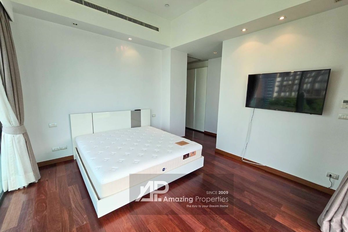 2-bedroom-Le-Raffine-Sukhumvit-39-48-9211.jpg