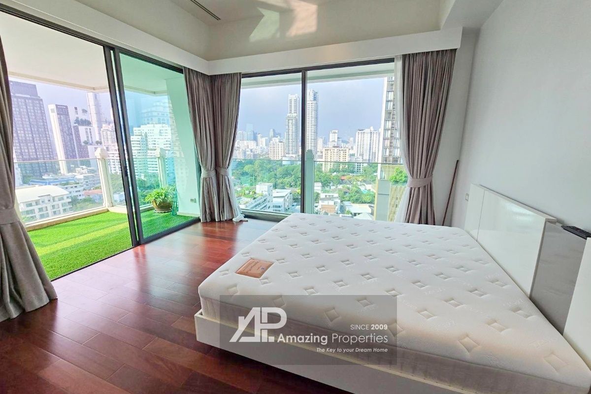 2-bedroom-Le-Raffine-Sukhumvit-39-49-8972.jpg