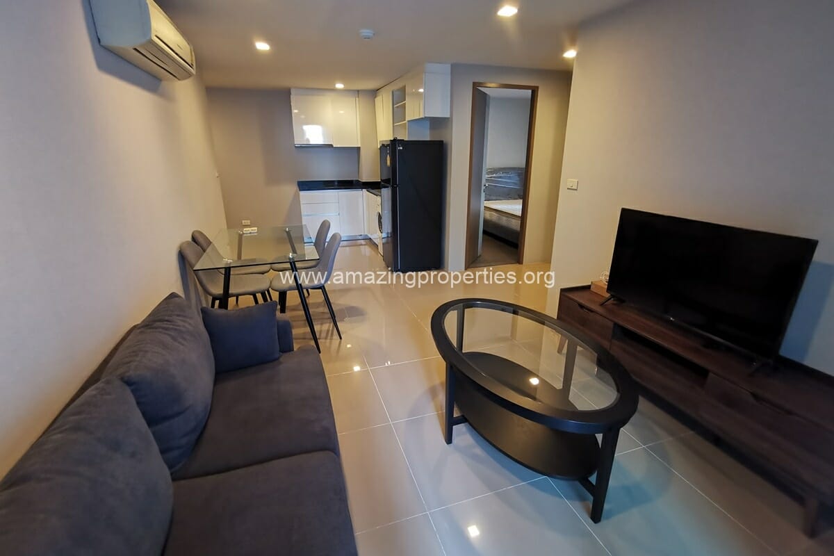 2-bedroom-Mirage-condominium-5-1413.jpg