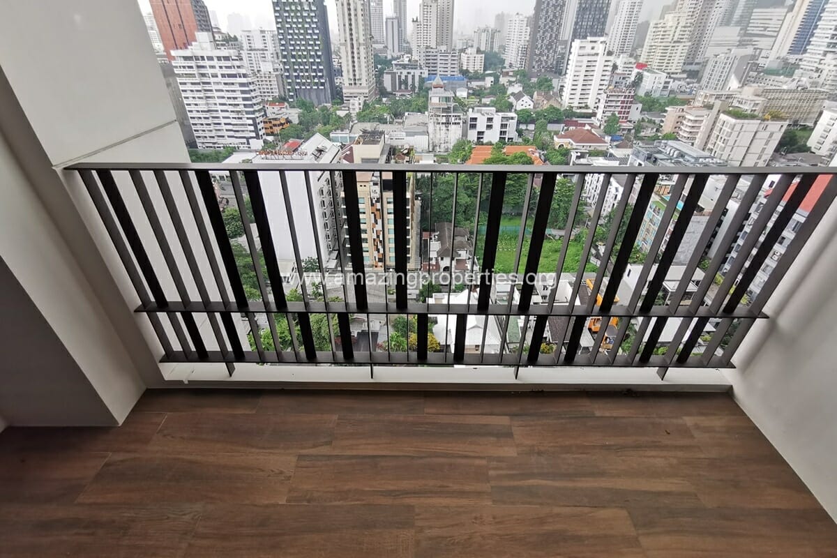 2-bedroom-Muniq-Sukhumvit-23-4-5887.jpg