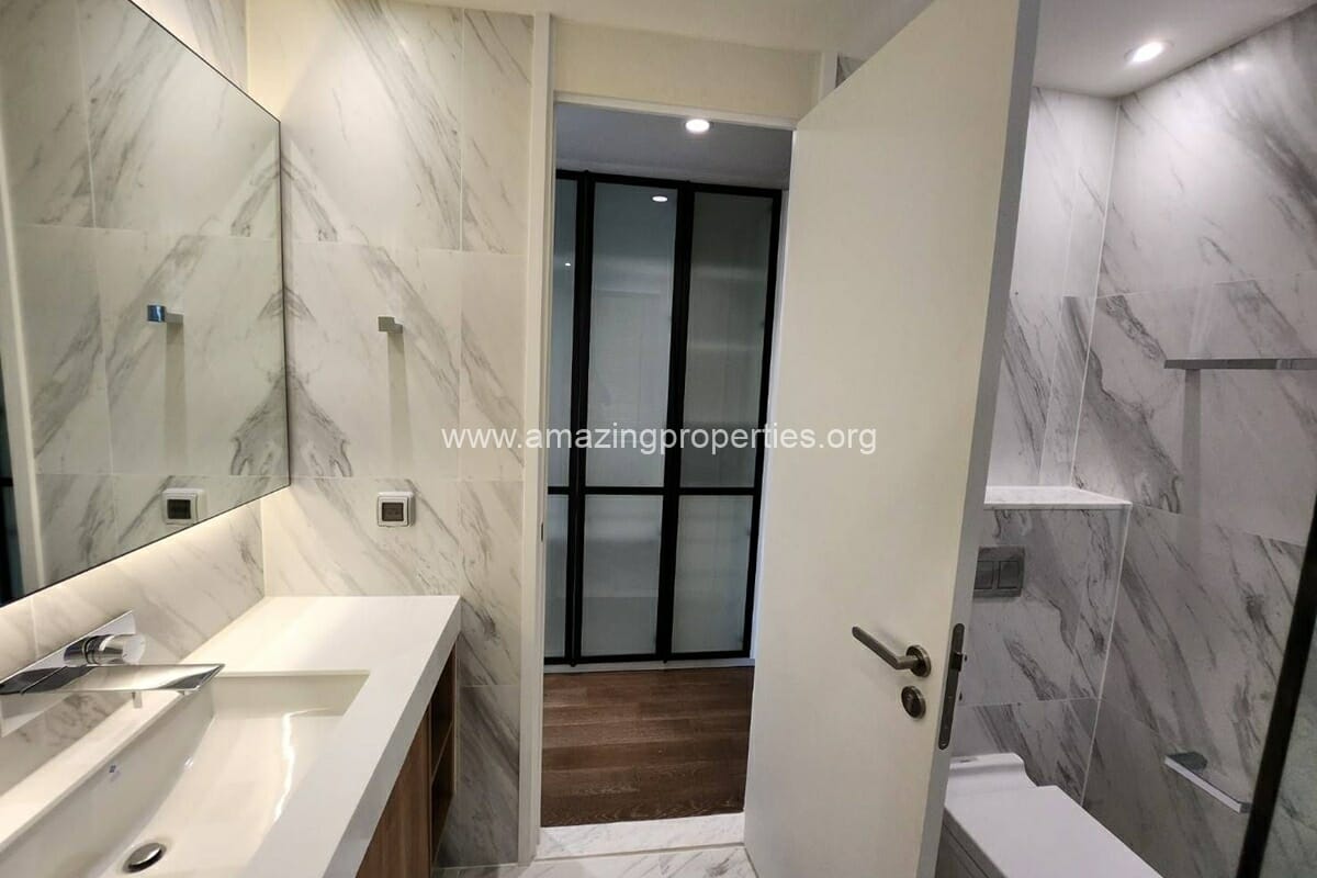 2-bedroom-Muniq-Sukhumvit-23-5-1-4474.jpeg