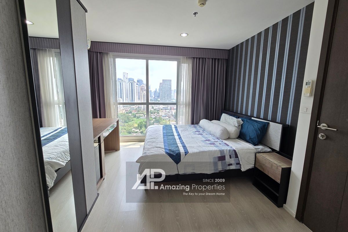 2-bedroom-Rhythm-Sathorn-Narathiwas-(17)-9352.jpg
