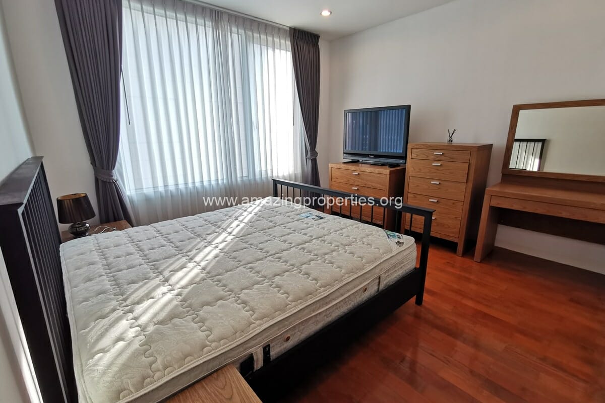 2-bedroom-Siri-Residence-Sukhumvit-24-8-3043.jpg