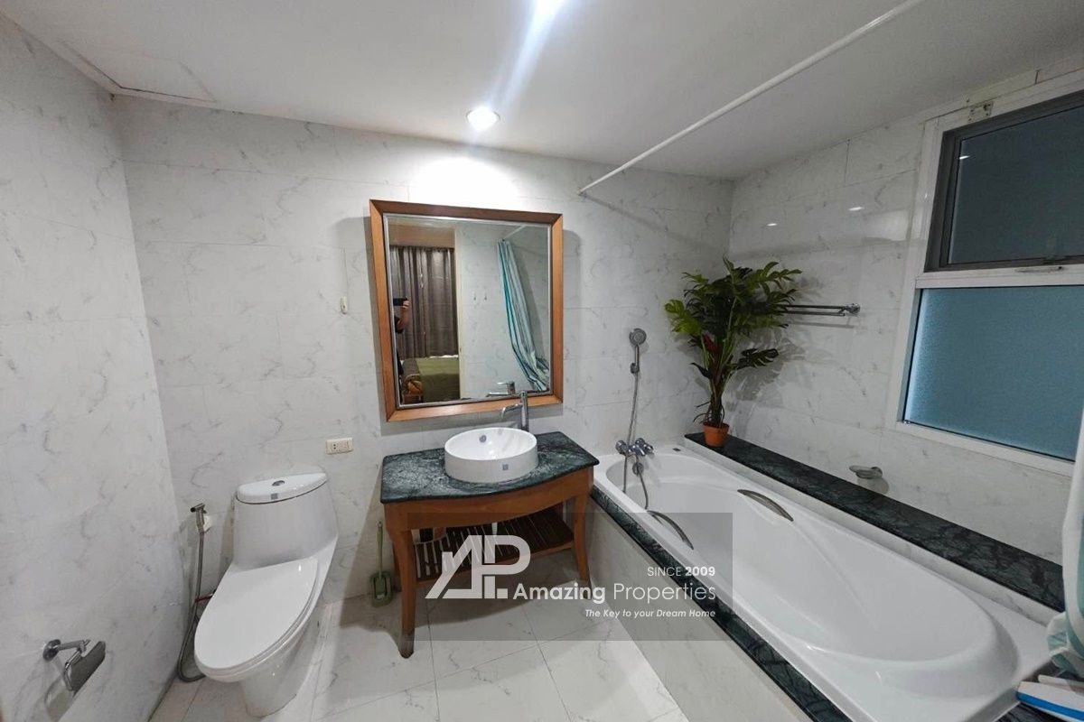 2-bedroom-The-Bangkok-Sukhumvit-61-(6)-9459.jpg