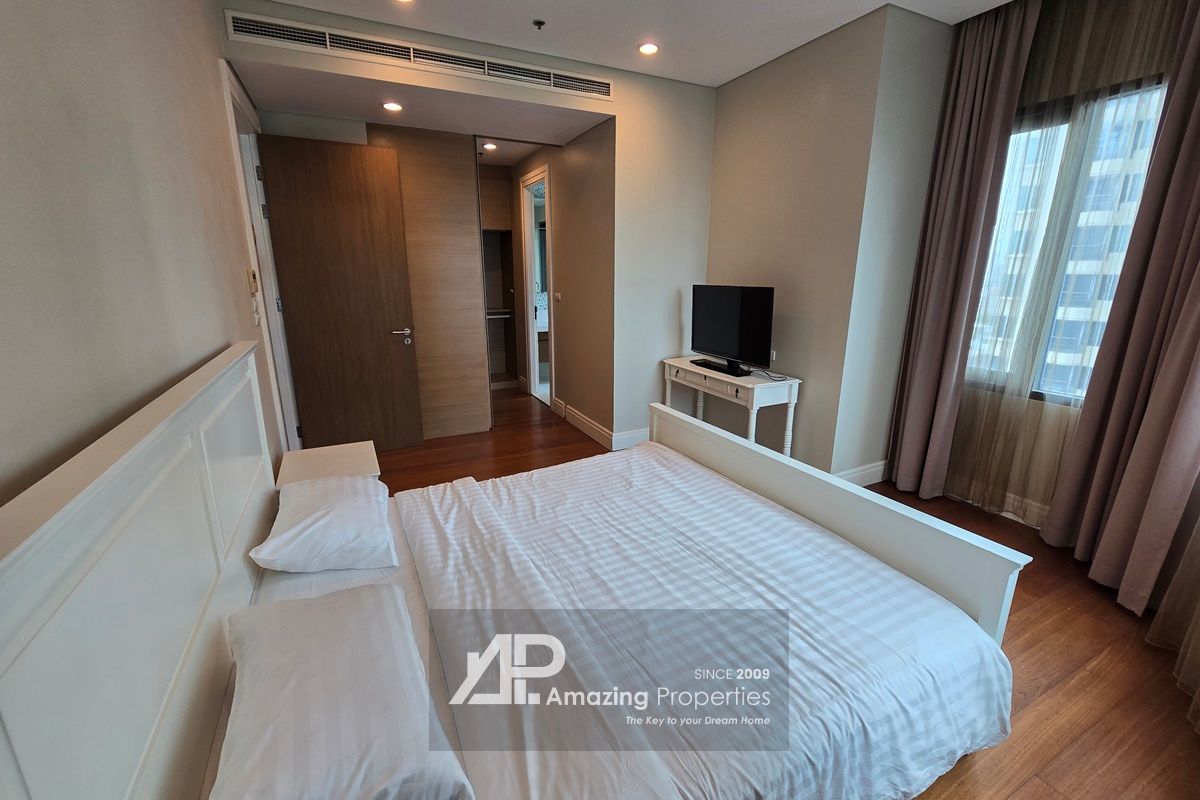 2-bedroom-The-Bright-Sukhumvit-24-17-2744.jpg