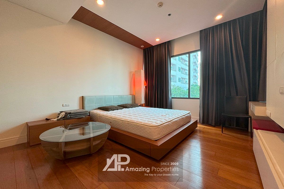 2-bedroom-The-Bright-Sukhumvit-24-5-8541.jpg