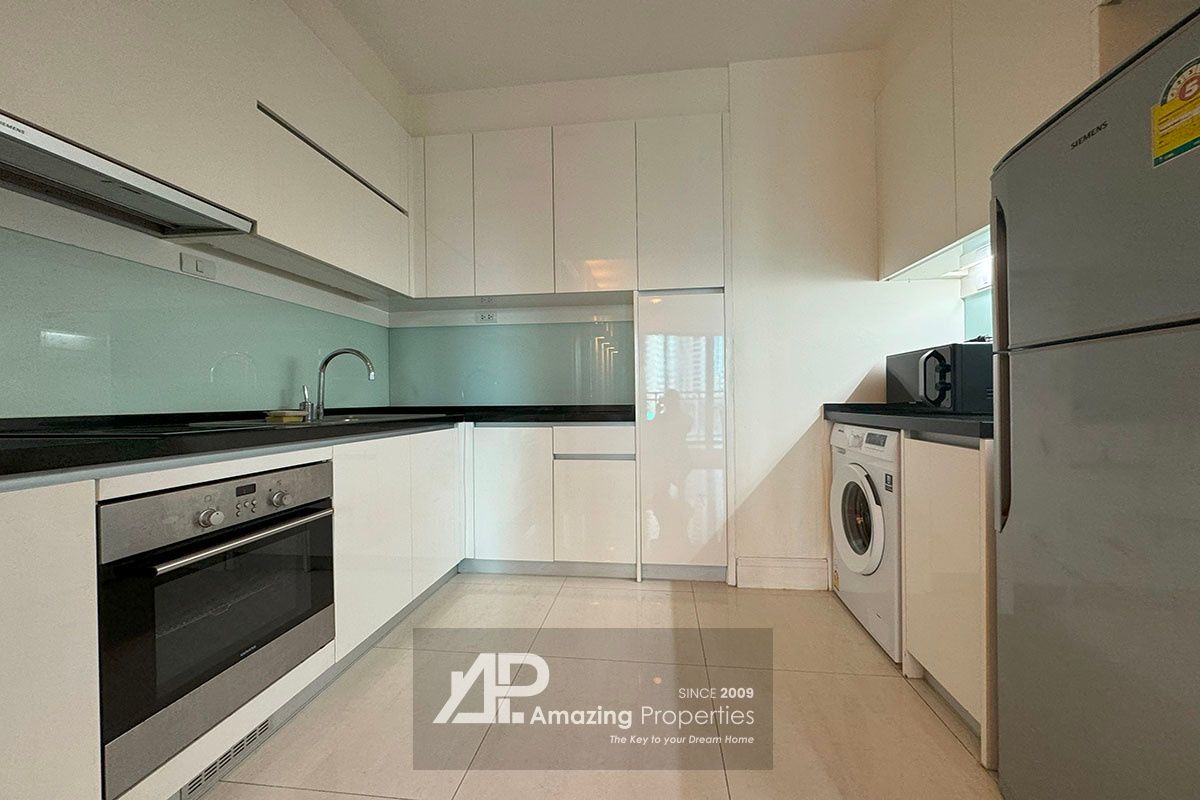 2-bedroom-The-Bright-Sukhumvit-24-7-7418.jpg