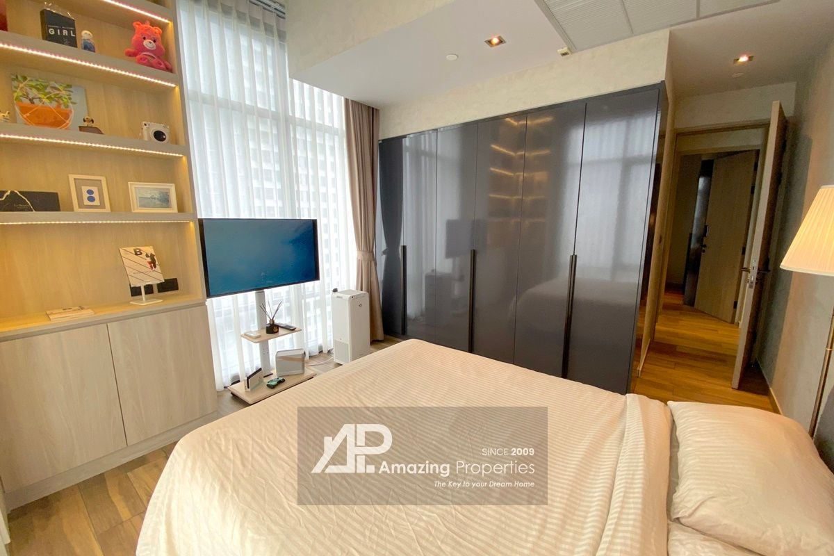 2-bedroom-The-Lofts-Asoke-(4)-8849.jpg