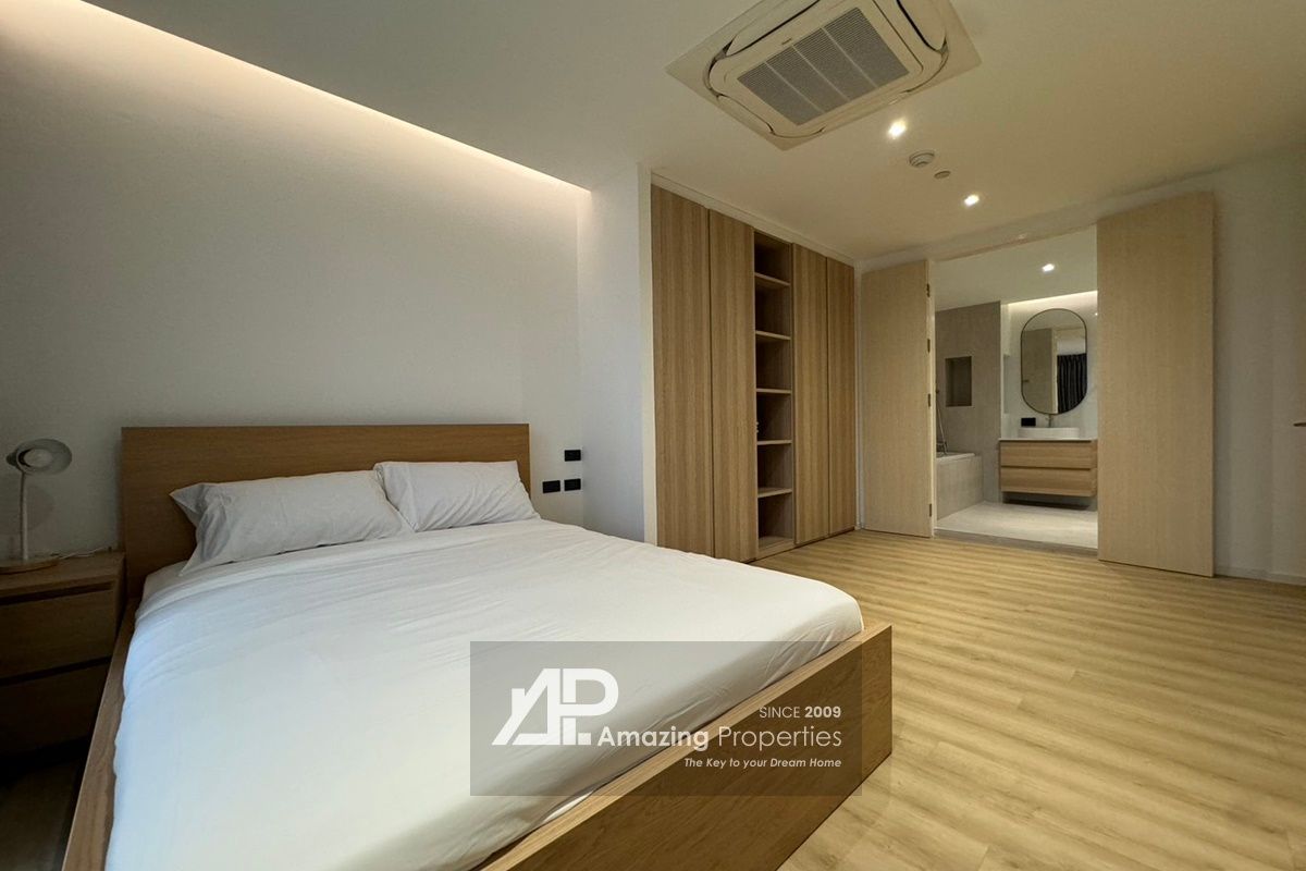 2-bedroom-The-Pentacle-Thonglor-15-5-5685.jpg