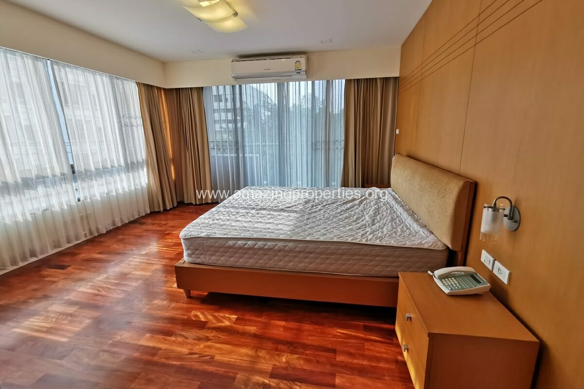 2-bedroom-apartment-Baan-Mela-15-6668.jpg