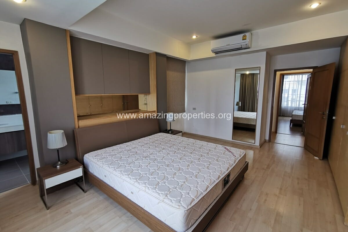 2-bedroom-apartment-Baan-Sukhumvit-27-16-1029.jpg