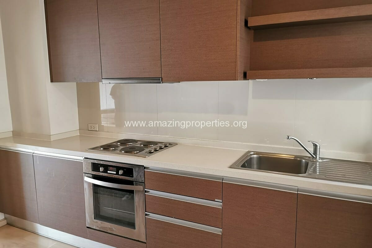 2-bedroom-apartment-Baan-Sukhumvit-27-9-9421.jpg