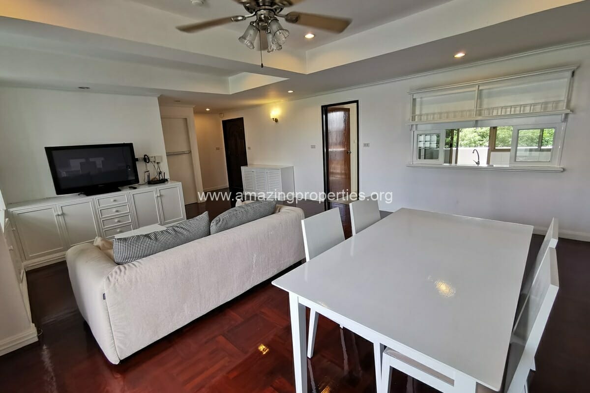 2-bedroom-apartment-Phrom-Phong-4-2673.jpg